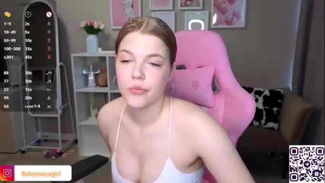 Image 4 of maya_blonde18 Stream on Chaturbate on 1 month ago