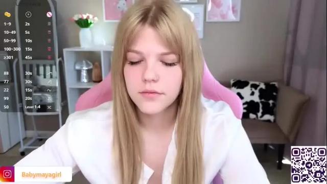 Image 3 of maya_blonde18 Stream on Chaturbate on 1 month ago