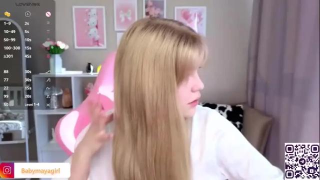 Image 6 of maya_blonde18 Stream on Chaturbate on 1 month ago
