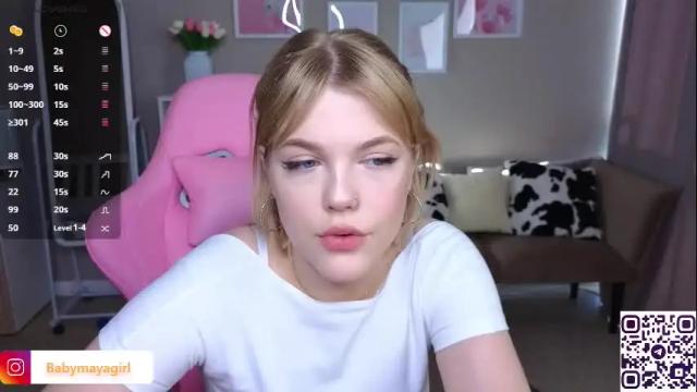 Image 12 of maya_blonde18 Stream on Chaturbate on 28 days ago