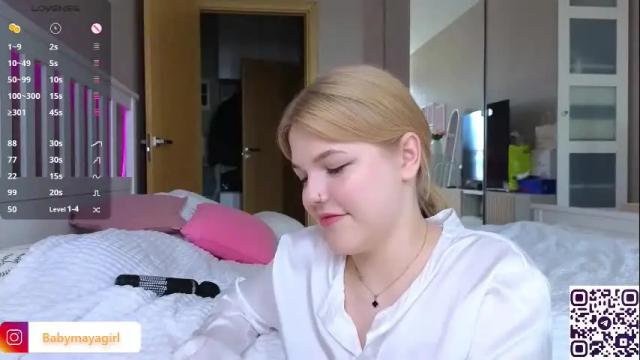 Image 11 of maya_blonde18 Stream on Chaturbate on 27 days ago
