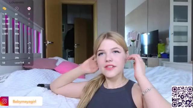 Image 12 of maya_blonde18 Stream on Chaturbate on 27 days ago