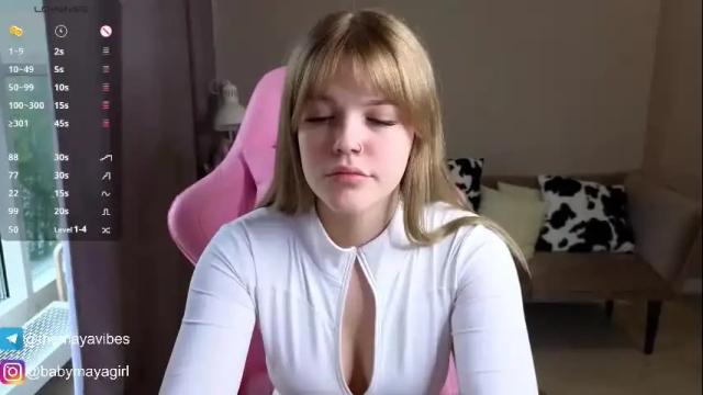 Image 3 of maya_blonde18 Stream on Chaturbate on 15 days ago
