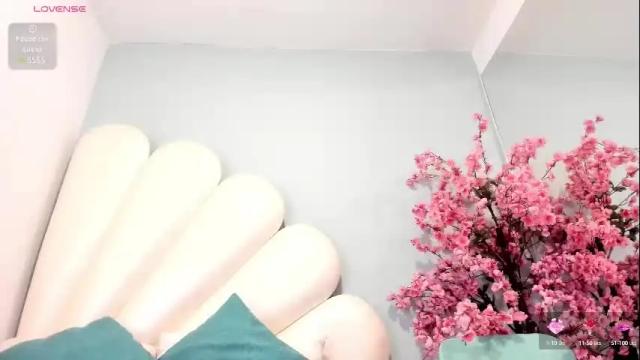 Image 12 of maya_graham_ Stream on Chaturbate on 2 days ago