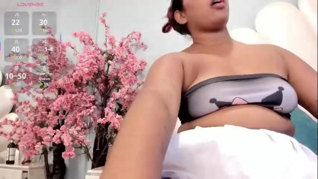 Image 4 of maya_graham_ Stream on Chaturbate on 1 month ago