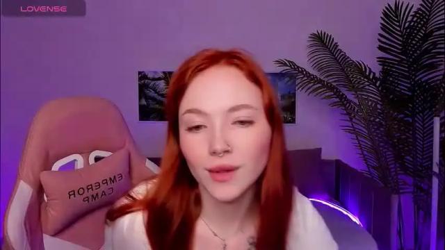 Image 10 of maya_light Stream on Chaturbate on 2 months ago
