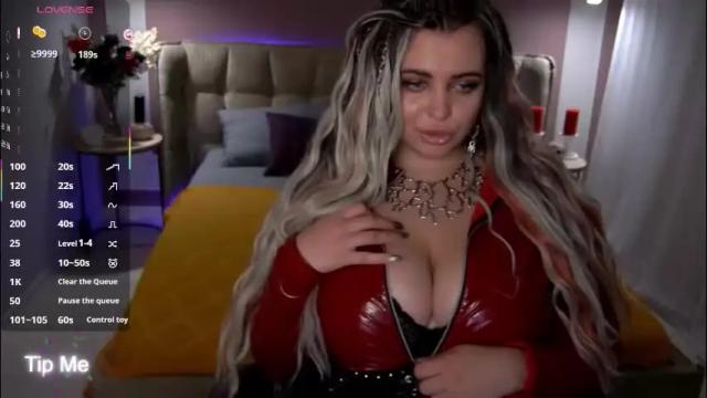 Image 7 of maya_mils Stream on Chaturbate on 2 months ago