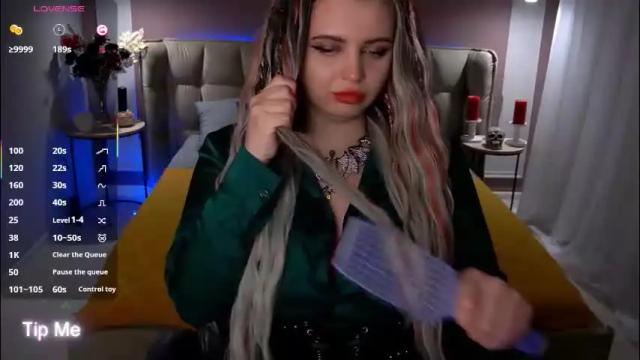 Image 6 of maya_mils Stream on Chaturbate on 2 months ago