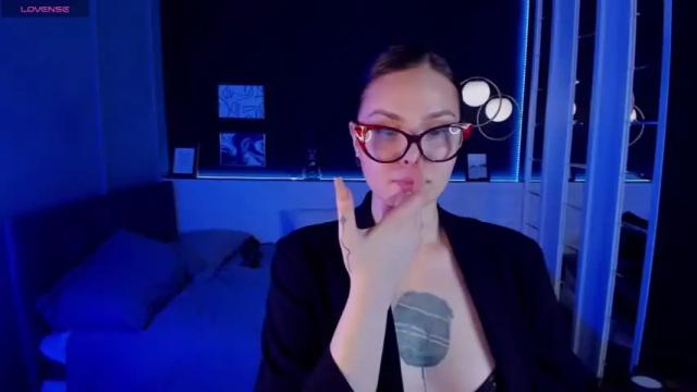 Image 11 of maya_muse Stream on Chaturbate on 15 months ago