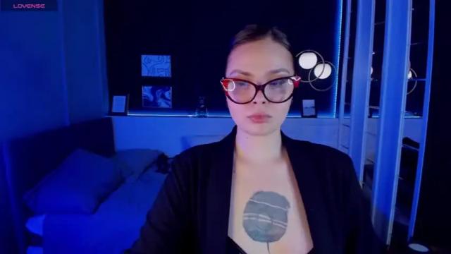 Image 8 of maya_muse Stream on Chaturbate on 15 months ago