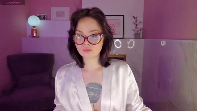 Image 3 of maya_muse Stream on Chaturbate on 15 months ago