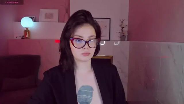 Image 2 of maya_muse Stream on Chaturbate on 14 months ago