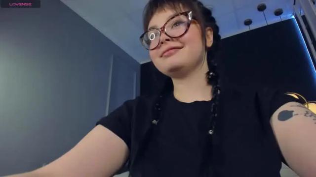 Image 3 of maya_muse Stream on Chaturbate on 13 months ago