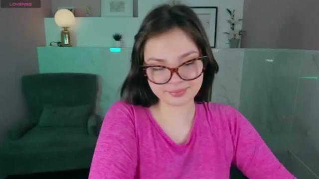 Image 3 of maya_muse Stream on Chaturbate on 13 months ago