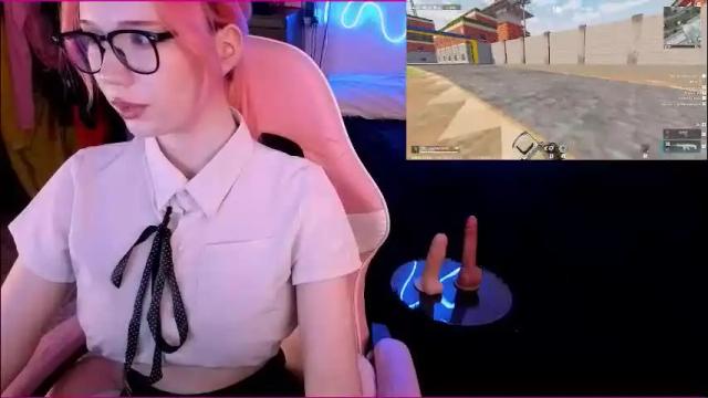 Image 2 of maya_viola Stream on Chaturbate on 2 months ago