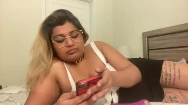 Thumbnail 1, mayafoxxx23's Stream at Chaturbate, 14 months ago