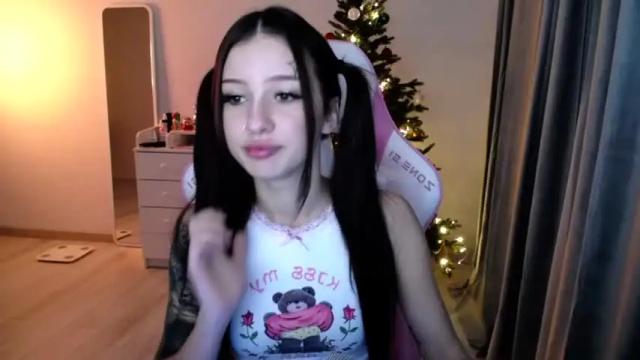 Image 12 of mayales Stream on Chaturbate on 22 months ago