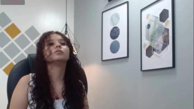 Image 3 of mayamoira Stream on Chaturbate on 2 months ago