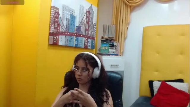 Image 10 of mayamoira Stream on Chaturbate on 1 month ago