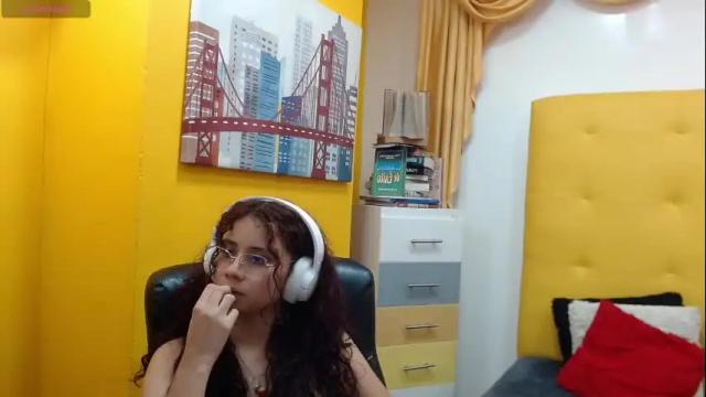 Image 12 of mayamoira Stream on Chaturbate on 1 month ago