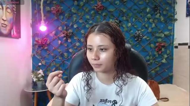 Image 3 of mayamoira Stream on Chaturbate on 1 month ago