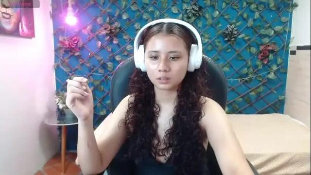 Image 8 of mayamoira Stream on Chaturbate on 1 month ago