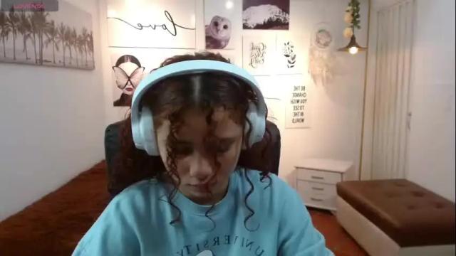 Image 2 of mayamoira Stream on Chaturbate on 1 month ago