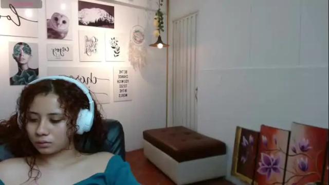 Image 3 of mayamoira Stream on Chaturbate on 1 month ago