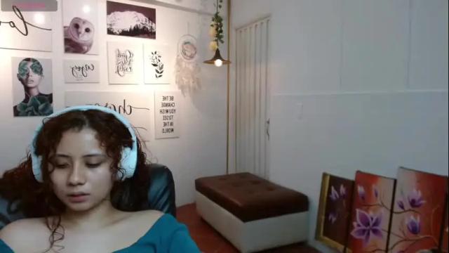 Image 4 of mayamoira Stream on Chaturbate on 1 month ago