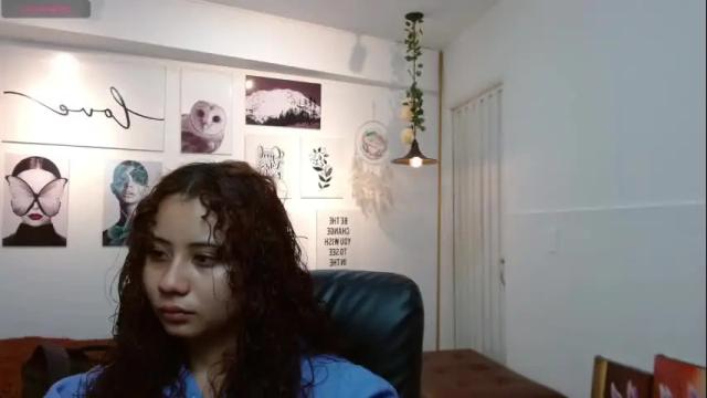 Image 3 of mayamoira Stream on Chaturbate on 27 days ago