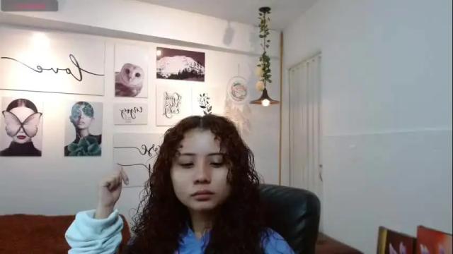 Image 7 of mayamoira Stream on Chaturbate on 27 days ago