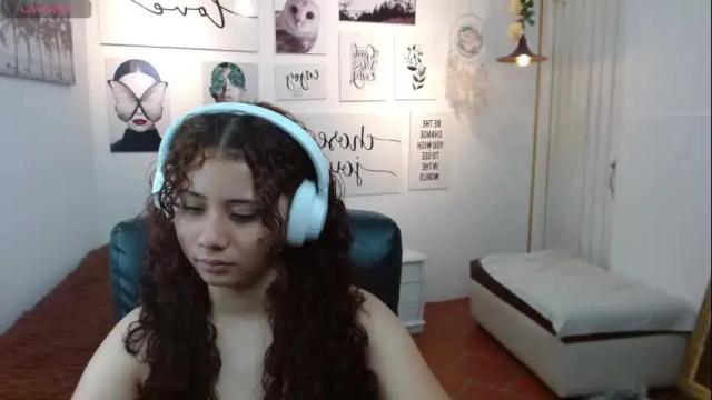 Image 12 of mayamoira Stream on Chaturbate on 26 days ago
