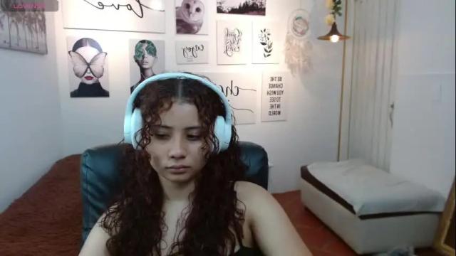 Image 6 of mayamoira Stream on Chaturbate on 26 days ago