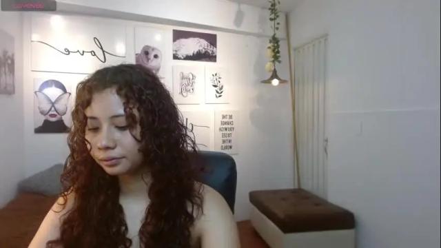 Image 2 of mayamoira Stream on Chaturbate on 14 days ago