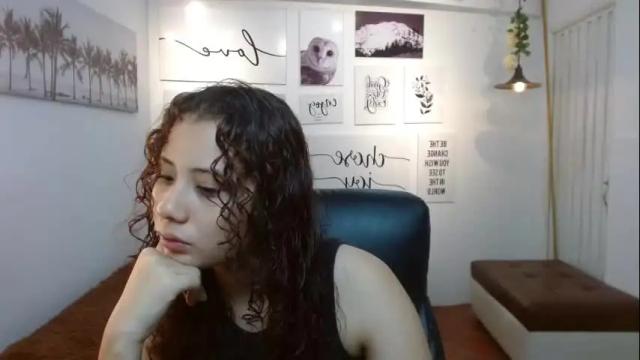 Image 2 of mayamoira Stream on Chaturbate on 12 days ago