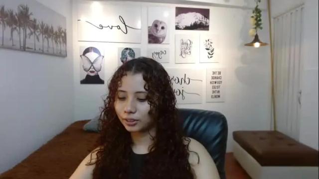 Image 8 of mayamoira Stream on Chaturbate on 12 days ago