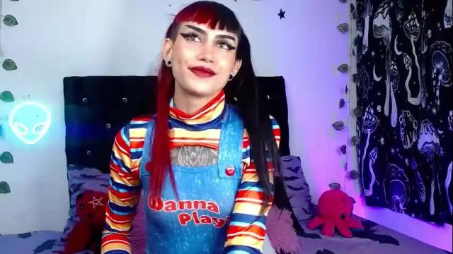 Image 3 of mayaredd Stream on Chaturbate on 3 months ago