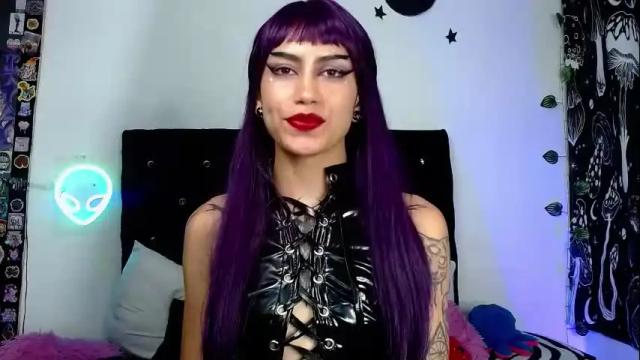 Thumbnail 1, mayaredd's Stream at Chaturbate, 1 month ago