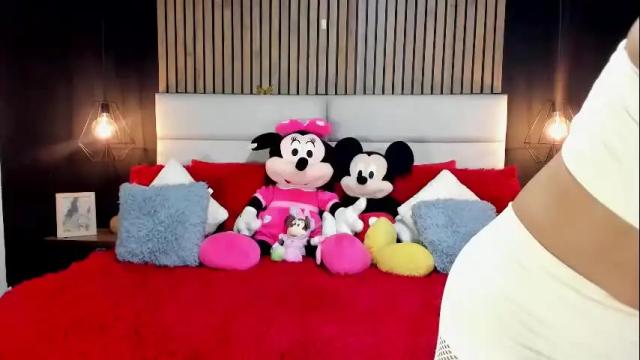 Image 2 of mayarusell01 Stream on Chaturbate on 1 month ago