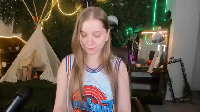Image 2 of mayasinabon Stream on Chaturbate on 1 month ago