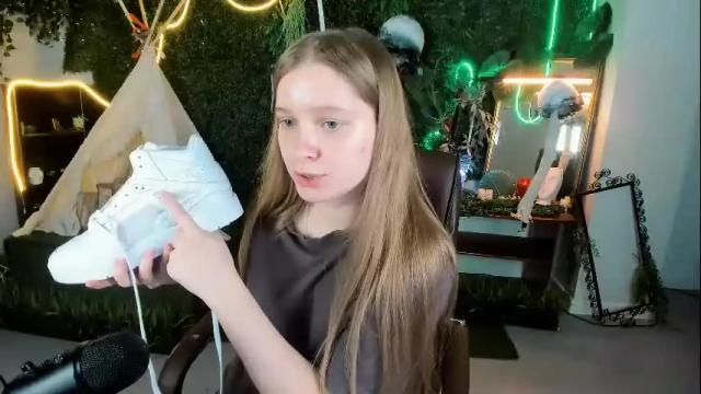 Image 11 of mayasinabon Stream on Chaturbate on 1 month ago