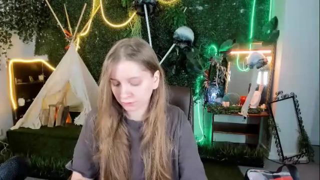 Image 2 of mayasinabon Stream on Chaturbate on 1 month ago