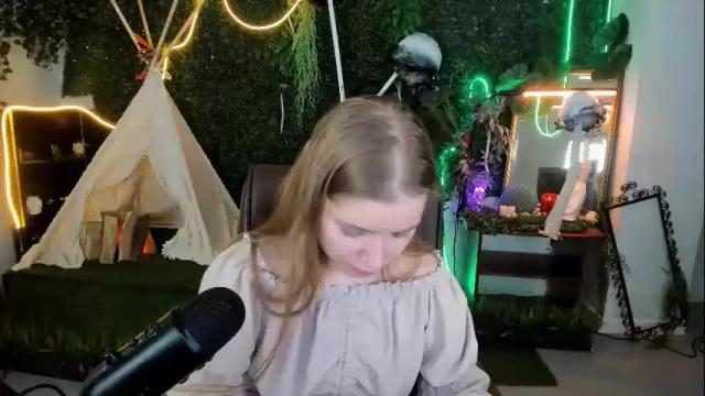 Image 12 of mayasinabon Stream on Chaturbate on 23 days ago