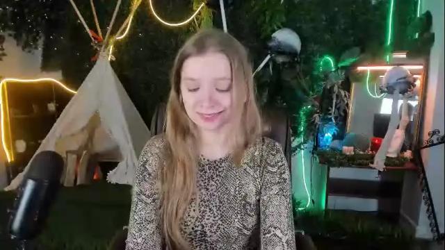 Image 12 of mayasinabon Stream on Chaturbate on 10 days ago