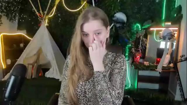 Image 3 of mayasinabon Stream on Chaturbate on 10 days ago