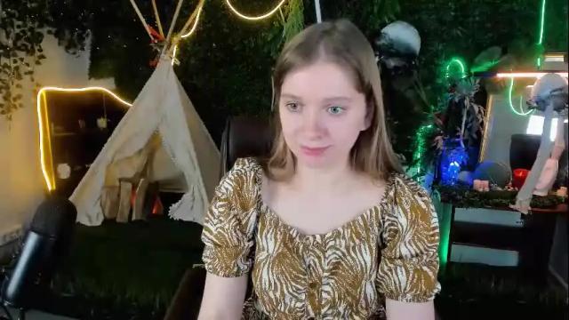 Image 10 of mayasinabon Stream on Chaturbate on 8 days ago