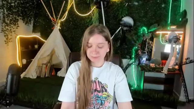 Image 12 of mayasinabon Stream on Chaturbate on 7 days ago