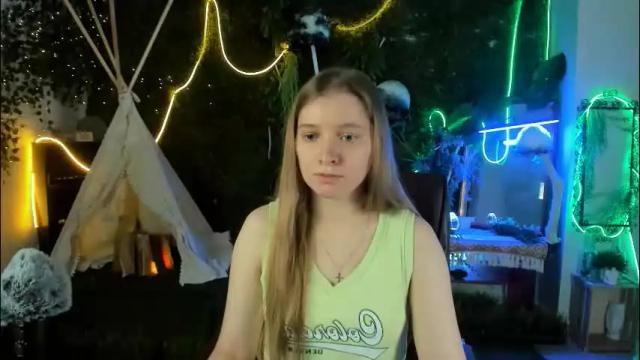 Image 3 of mayasinabon Stream on Chaturbate on 5 months ago