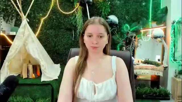 Image 2 of mayasinabon Stream on Chaturbate on 4 months ago