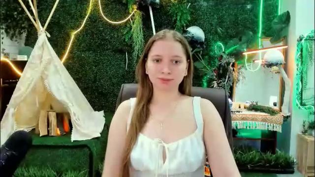 Image 3 of mayasinabon Stream on Chaturbate on 4 months ago